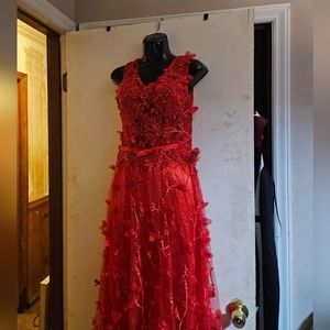 Beautiful red prom/ wedding dress gown.
